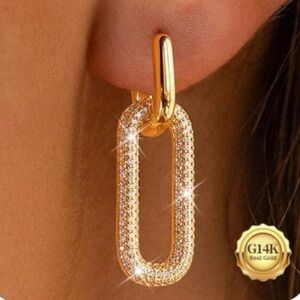 Elegant Vintage Gold Hoop Earrings